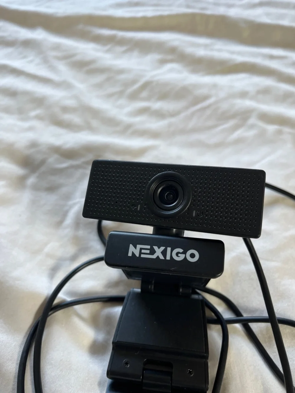 Black USB Webcam with Built-in Microphone
